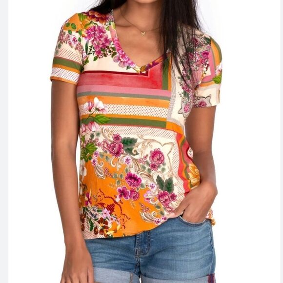 Johnny Was Tops - Johnny Was Romantic Bamboo V-Neck Tee